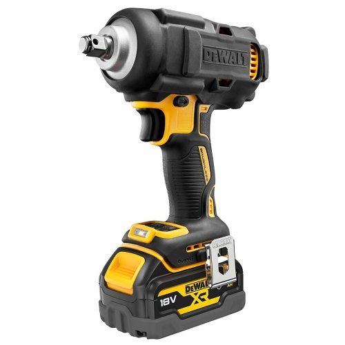 DEWALT Akumulatorski udarni vijačnik s CFN pokrovom 18V 2x5,0Ah DCF891P2G