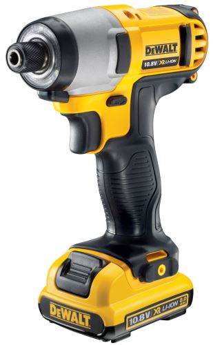 Akumulatorski udarni vijačnik DEWALT DCF815D2