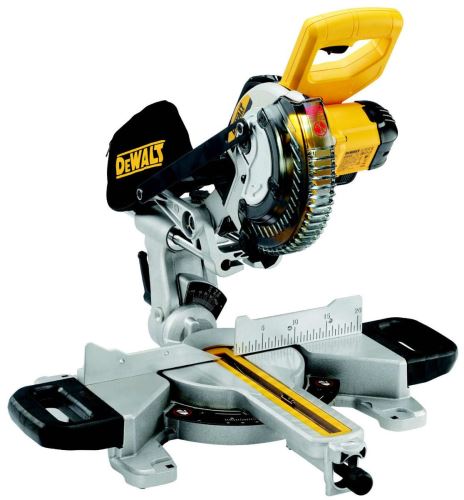 DEWALT akumulatorska zajeralna žaga DCS365N